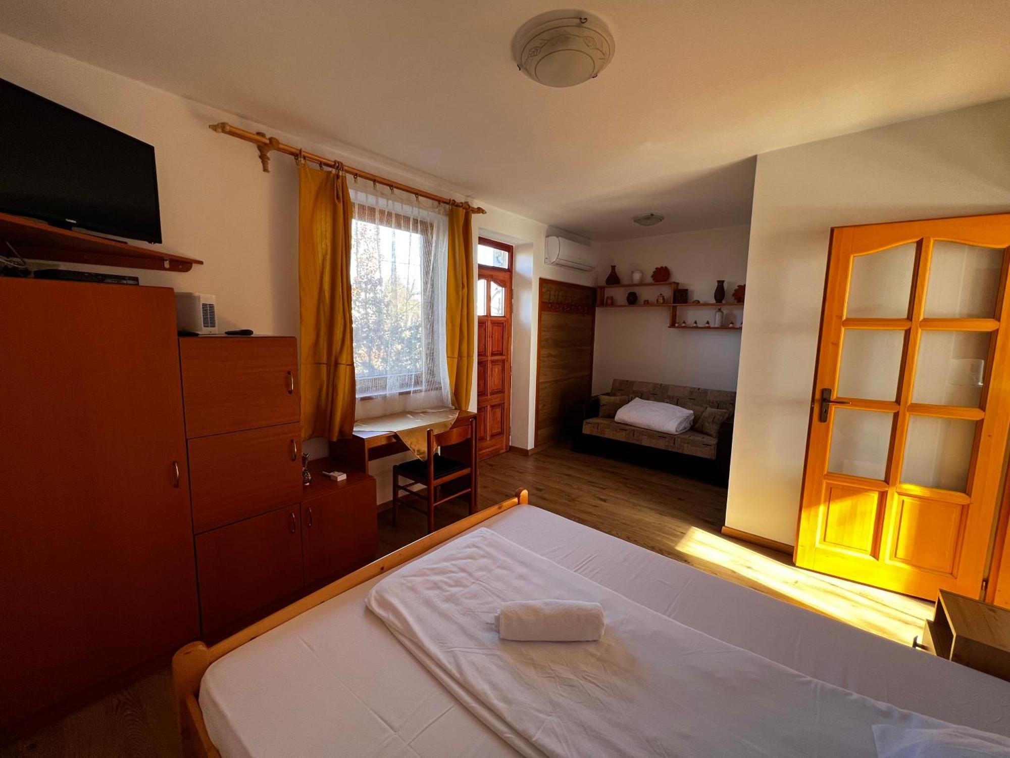 Aqua Thermal Soterapia Es Apartmanhaz Püspökladány Exterior foto